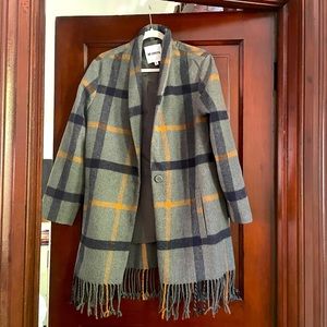 Bb Dakota plaid jacket with fringe bottom.